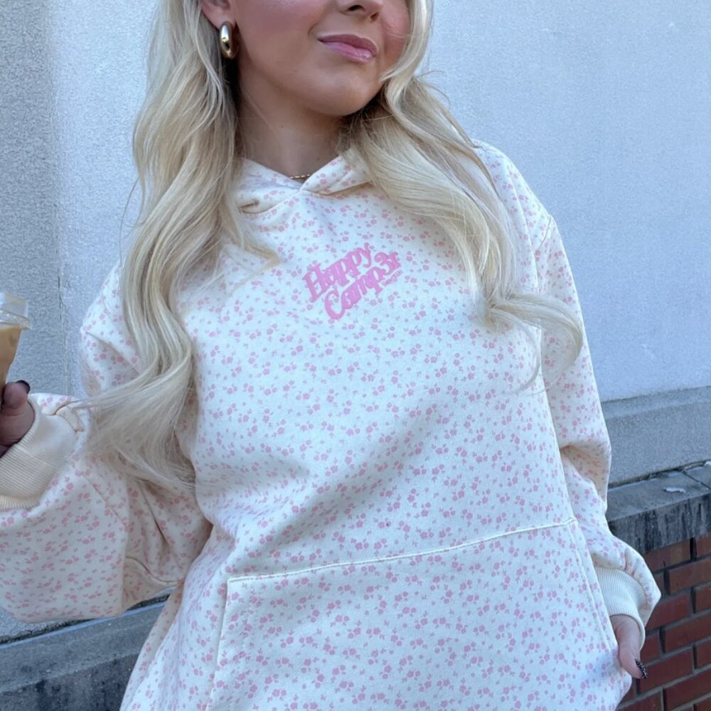 Happy Camp3r Snowy Blossom Hoodie, Size Large